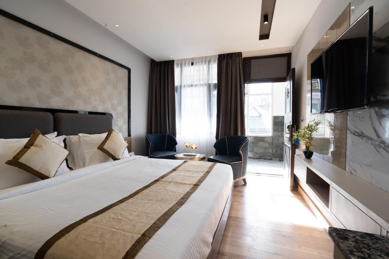 Hotel The Legacy Shimla Esterno foto